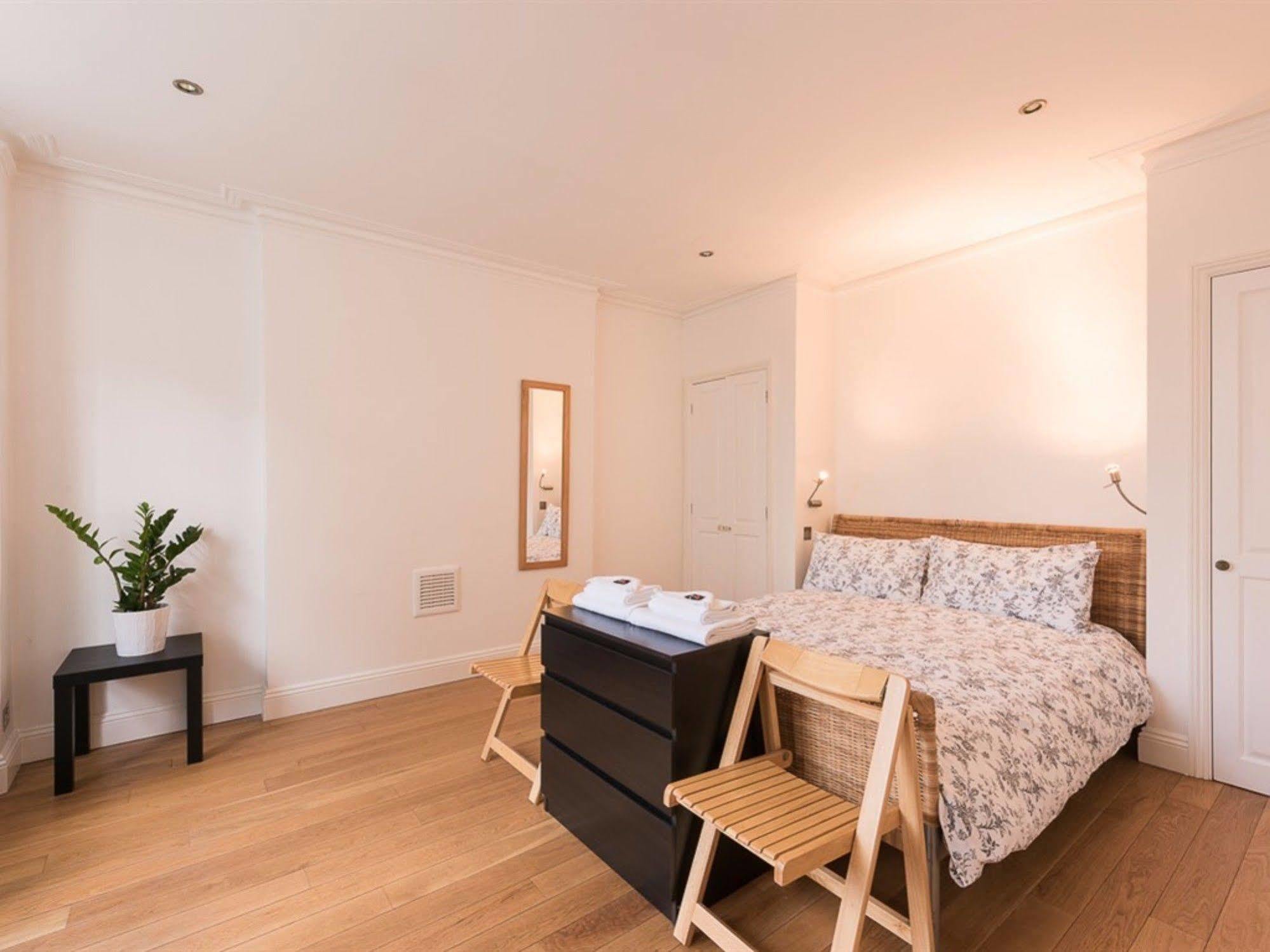Kensington Apartments Richmond  Luaran gambar