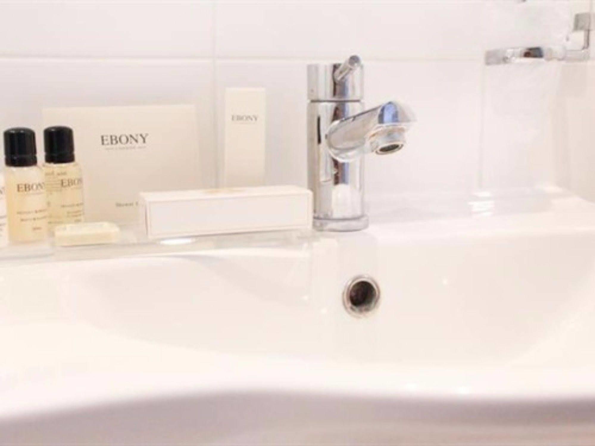 Kensington Apartments Richmond  Luaran gambar