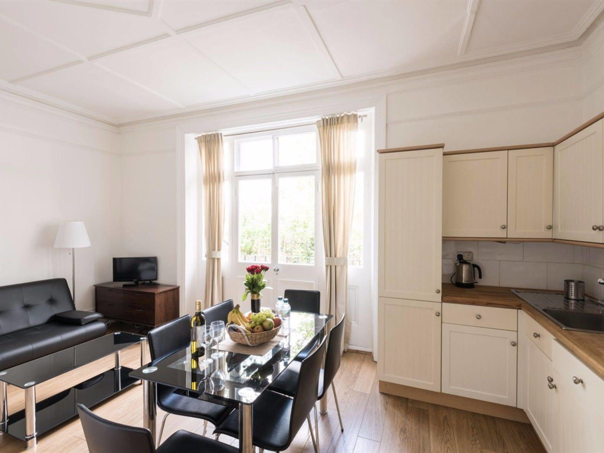 Kensington Apartments Richmond  Luaran gambar